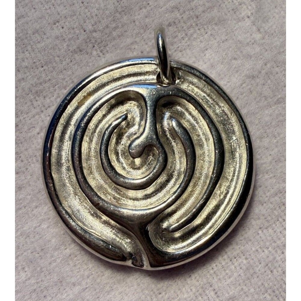 RLM Studio 925 Sterling Silver Labyrinth Circle Pendant 15 Grams
